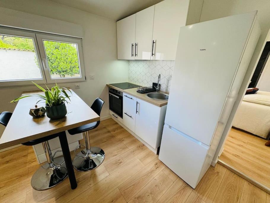 Le Patio - Maison Avec Jardin - Wifi Bègles Kültér fotó